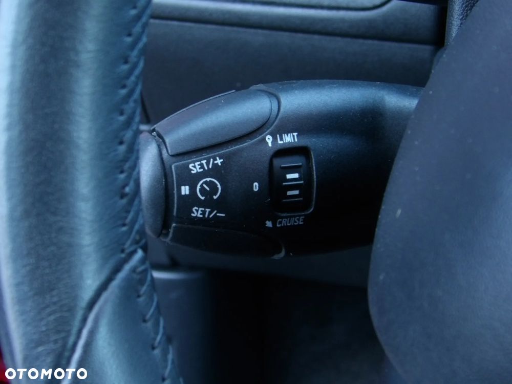 Peugeot 208 1.2 PureTech Allure - 20