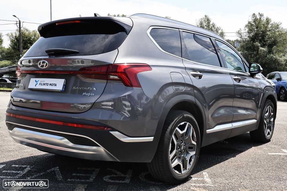 Hyundai Santa Fe - 3