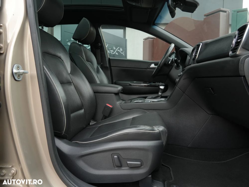 Kia Sportage 2,0 CRDI AWD Aut. GT Line - 10