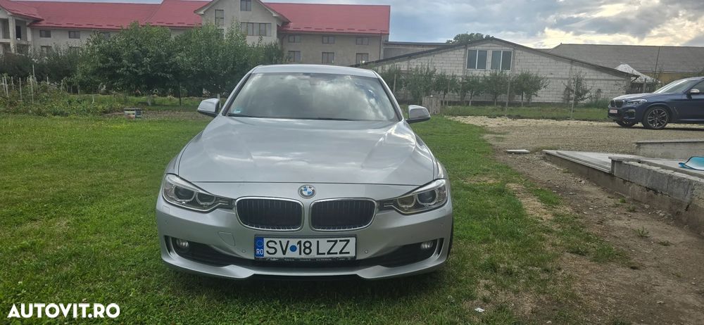 BMW Seria 3 318d - 5