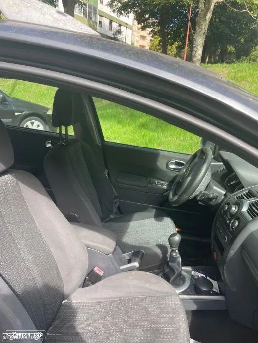 Renault Mégane Break 1.5 dCi Confort - 9
