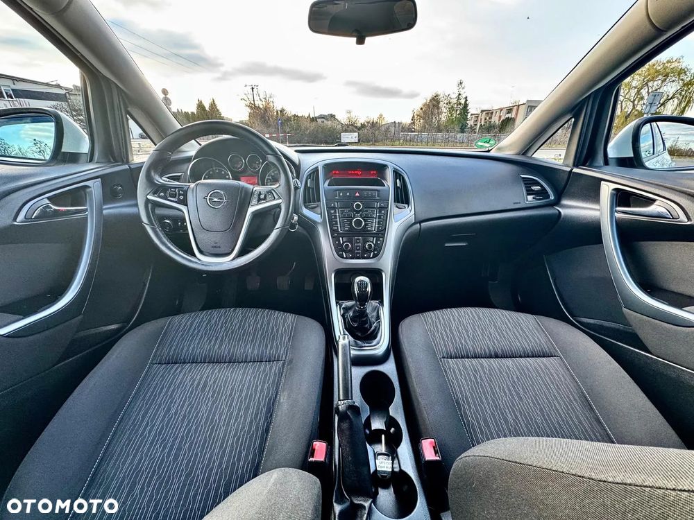 Opel Astra 1.4 Fun - 11