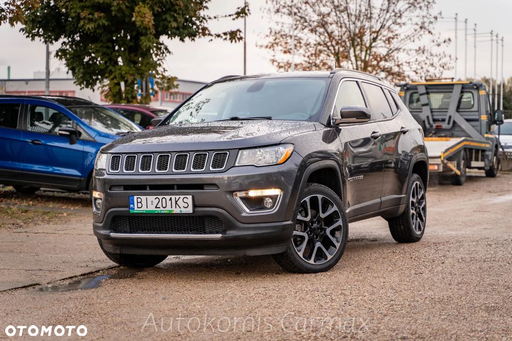 Jeep Compass - 1
