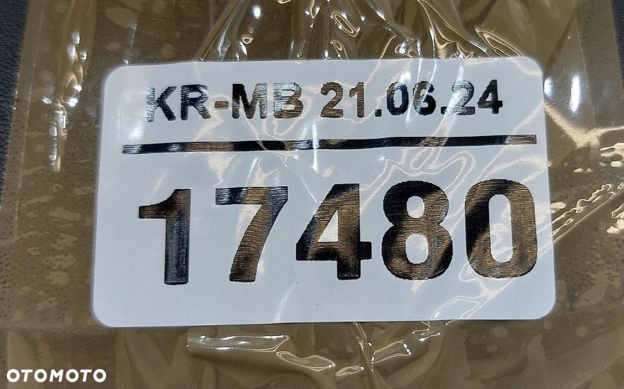 listwa błotnika przód prawy mercedes eqb w243 x243 - 13