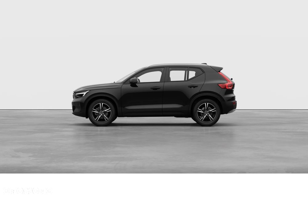 Volvo XC 40 B3 Plus Dark - 1