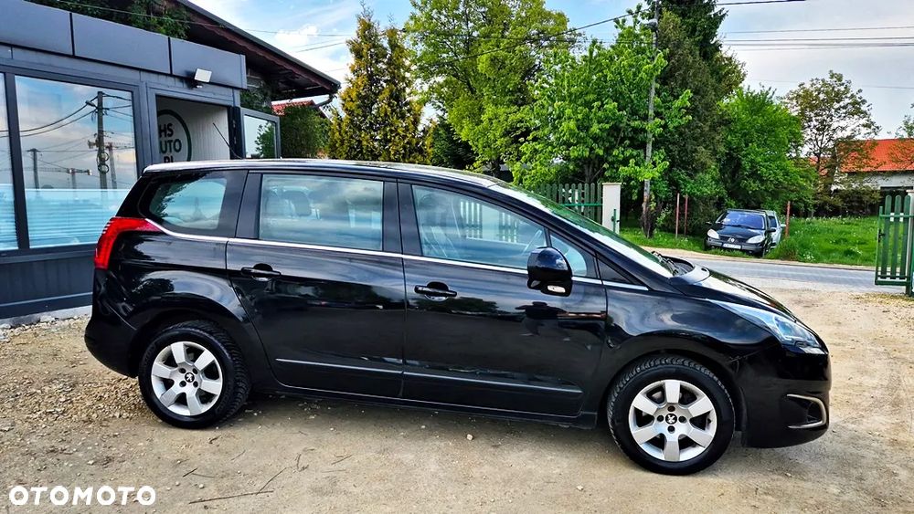 Peugeot 5008 1.6 Premium - 8