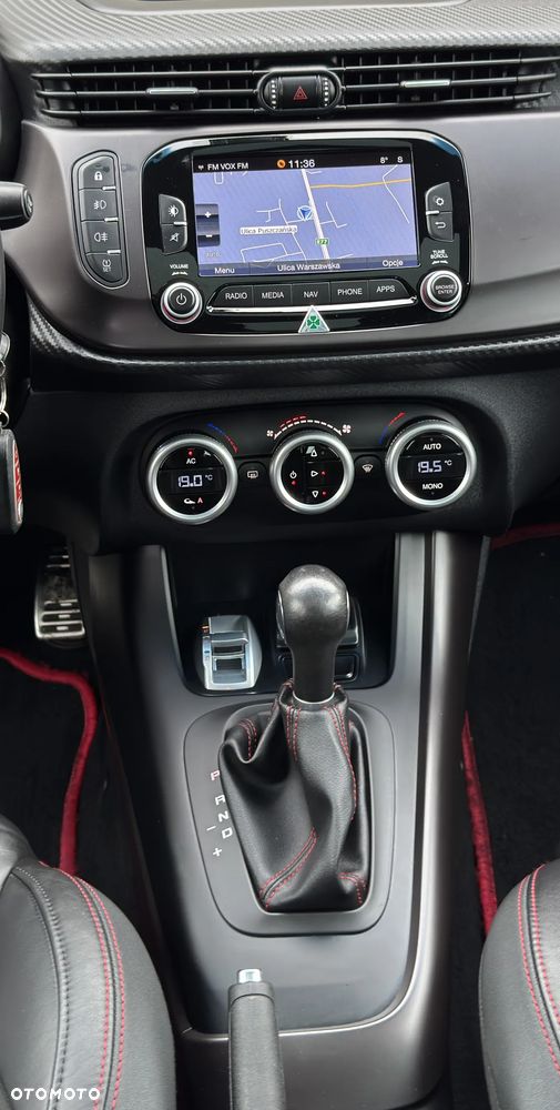 Alfa Romeo Giulietta 1.8 TBi 16V TCT Veloce - 31