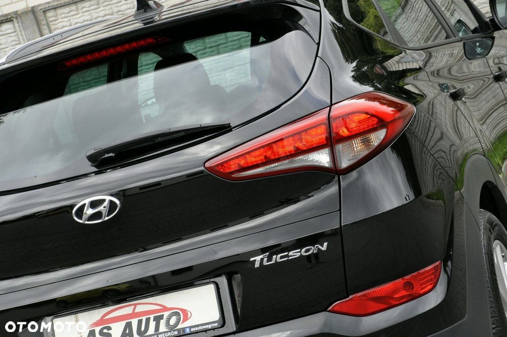 Hyundai Tucson blue 1.7 CRDi 2WD Passion Plus - 32