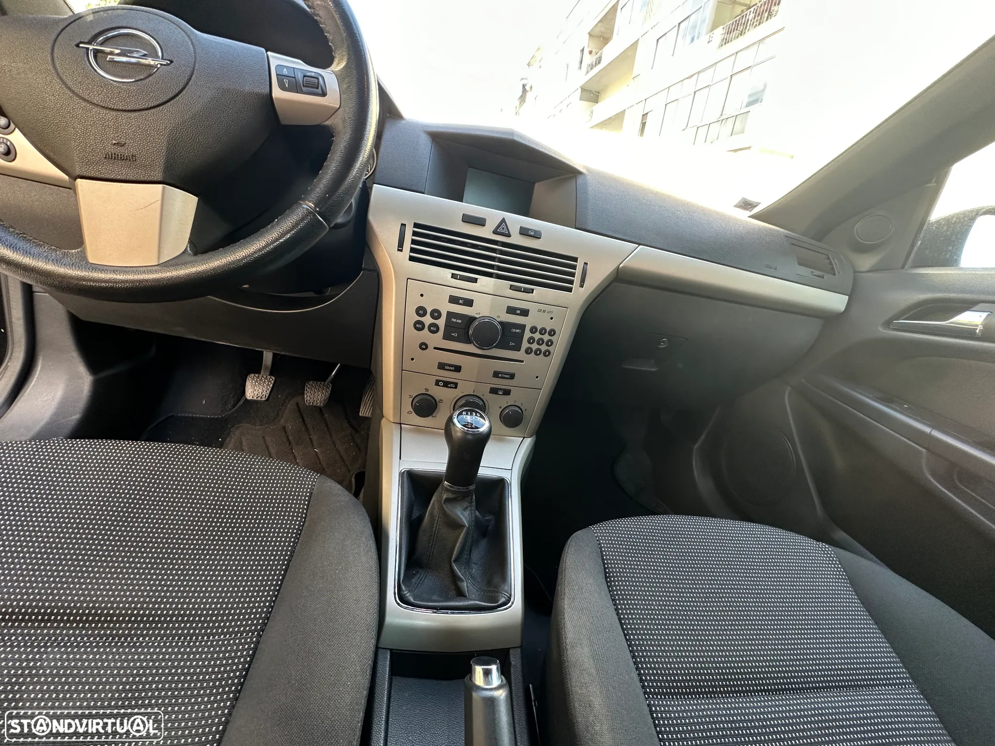 Opel Astra Cabrio TwinTop 1.6 - 18