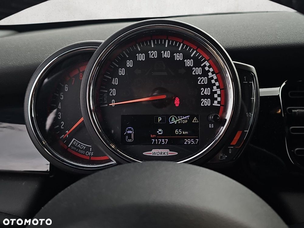 MINI John Cooper Works - 18