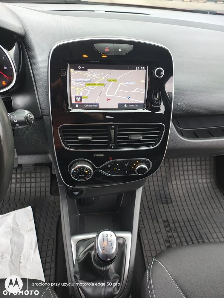 Renault Clio 1.2 16V Limited - 20