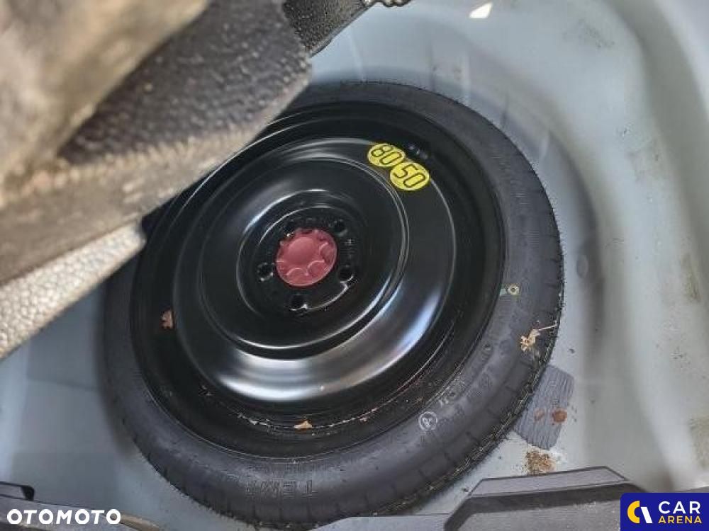 Toyota Corolla - 11