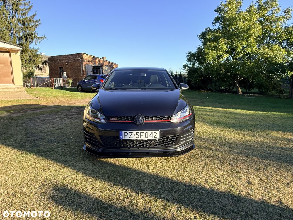Volkswagen Golf 2013 photo 4