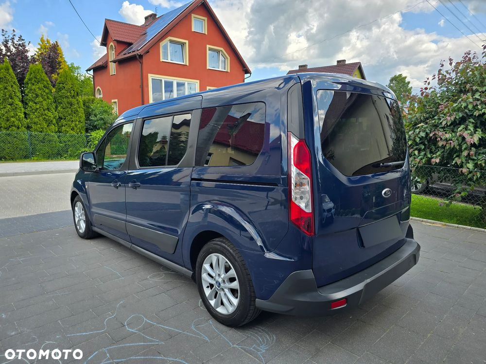 Ford Tourneo Connect Grand - 5