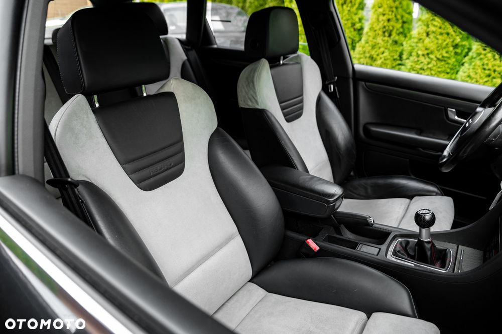 Audi S4 Avant Standard - 26