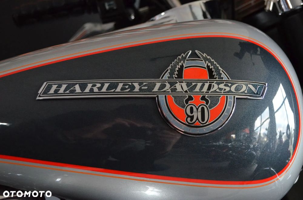 Harley-Davidson FLHT Electra Glide Standard - 15