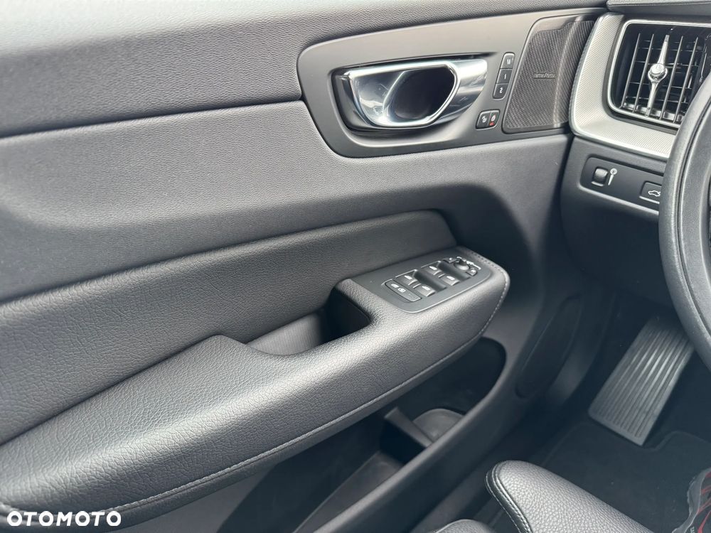 Volvo XC 60 - 11