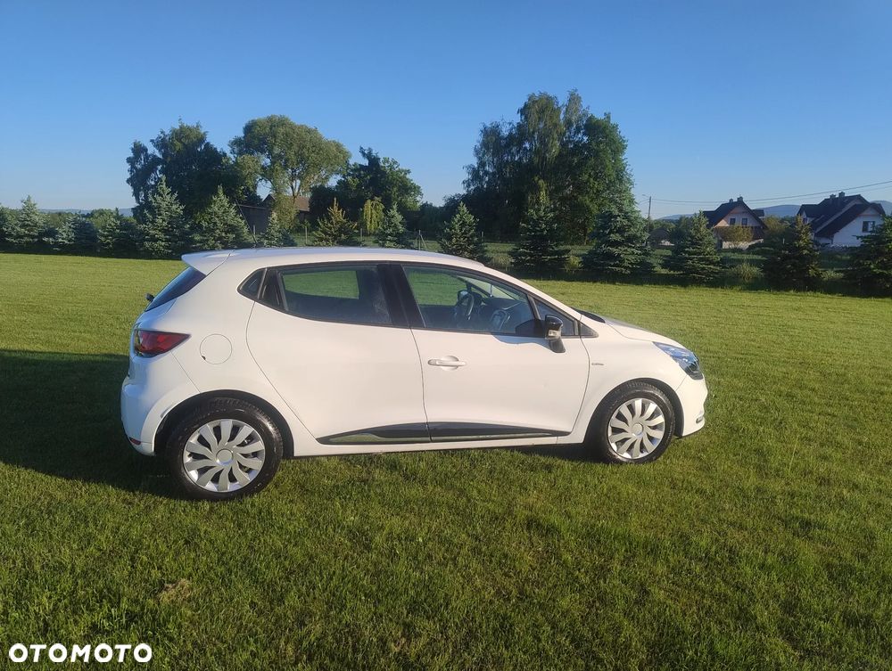 Renault Clio 1.2 16V 75 LIMITED - 2