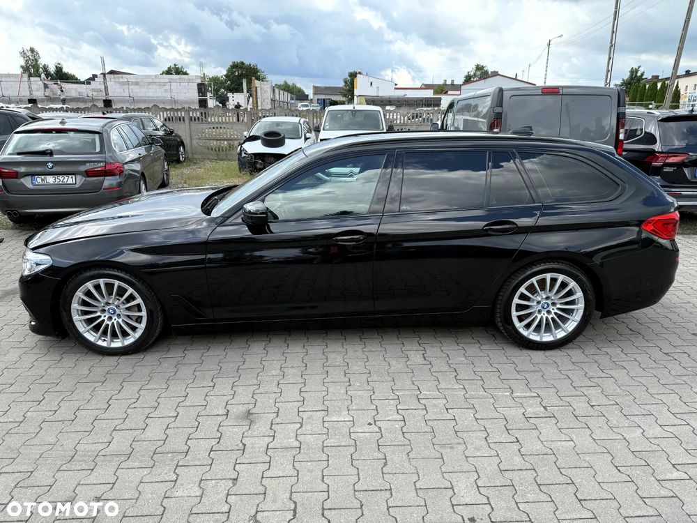 BMW Seria 5 530d xDrive Sport Line sport - 7