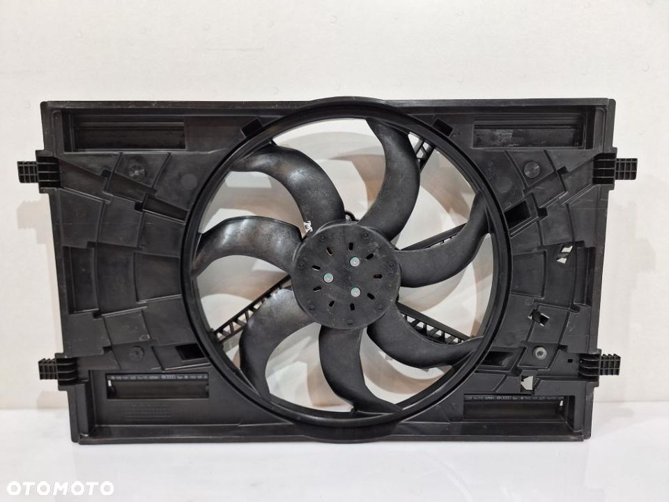 VW GOLF VII PASSAT B8 AUDI A3 SEAT LEON SKODA WENTYLATOR CHŁODNICY 5Q0121203CN 5Q0121207AG - 1