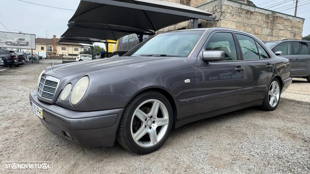 Mercedes-Benz E 220 CDI Classic - 2