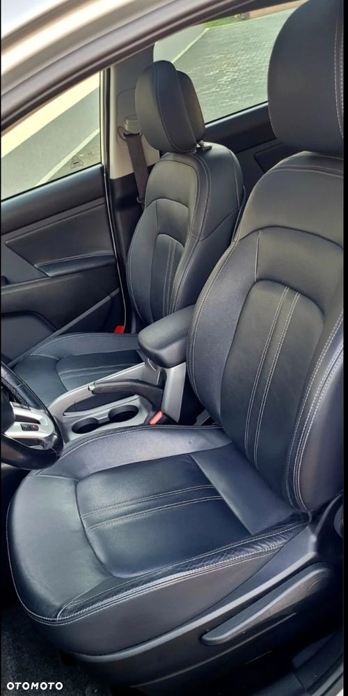 Kia Sportage 1.7 CRDI Business Line L 2WD - 10