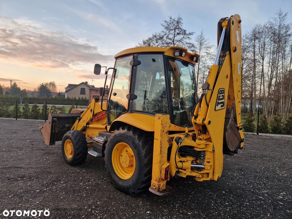 JCB 3CX - 4