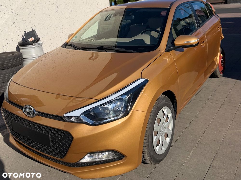 Hyundai i20 1.25 Wersja Jubileuszowa - 14