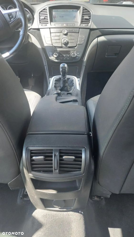 Opel Insignia - 7