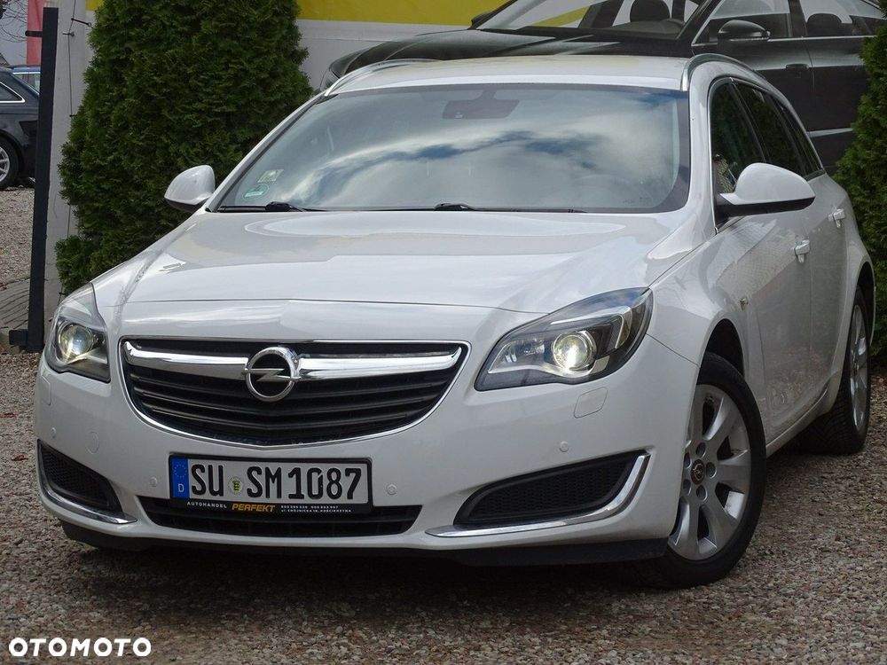 Opel Insignia - 1