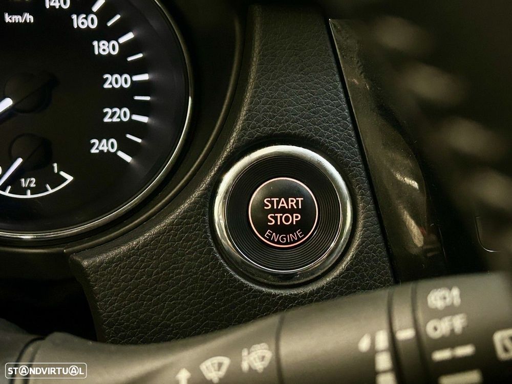 Nissan Qashqai 1.5 dCi Tekna Pele - 17