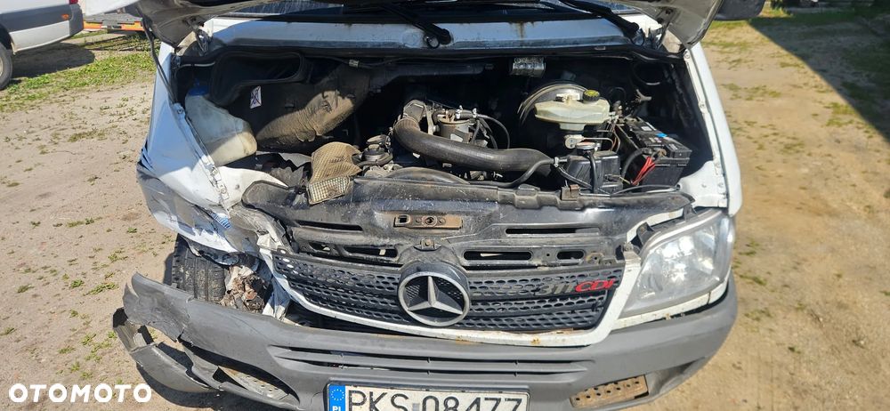 Mercedes-Benz Sprinter 311 CDI - 24