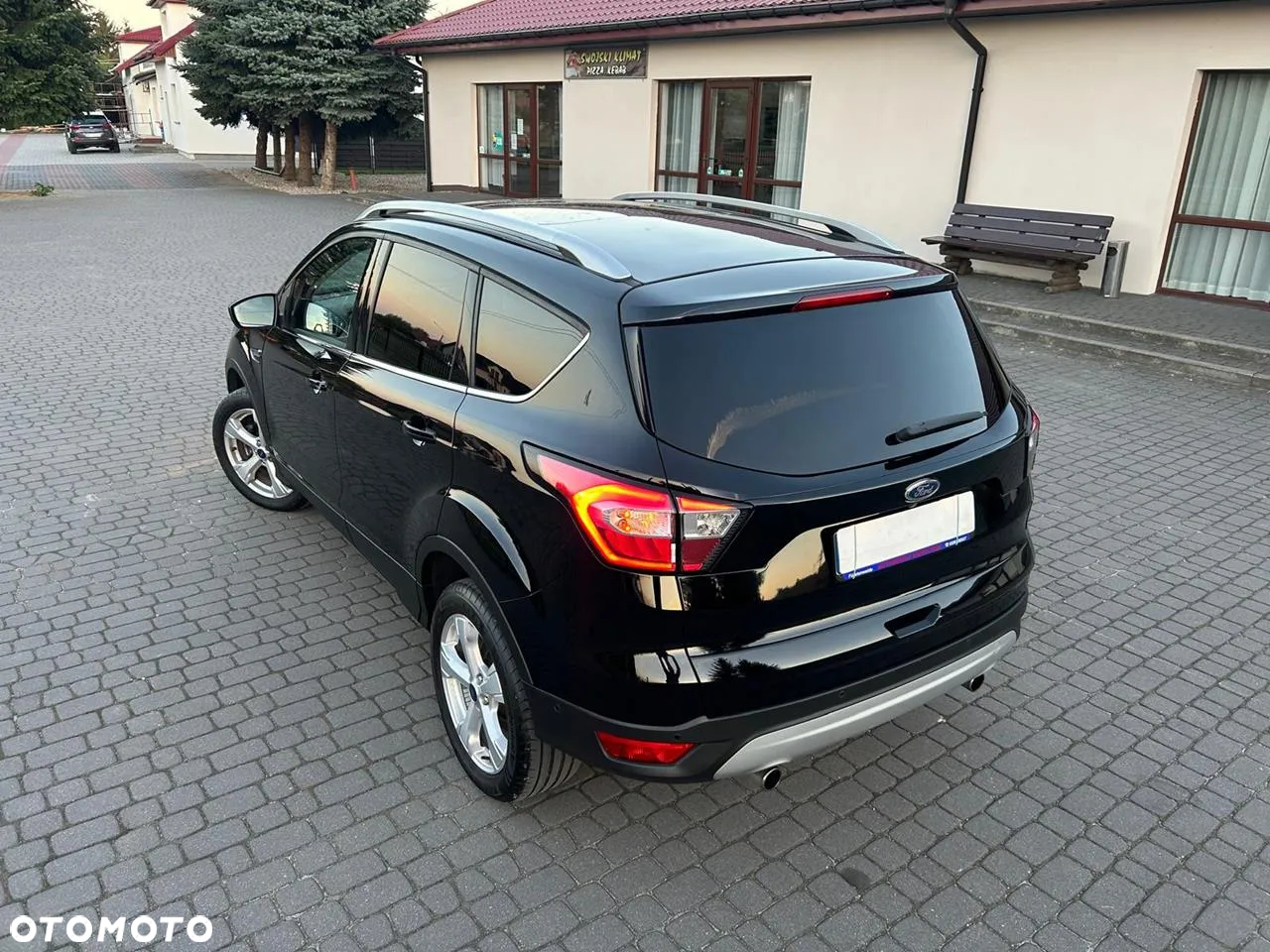 Ford Kuga 1.5 EcoBoost 4WD Titanium Plus - 17