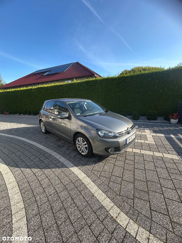 Volkswagen Golf VI 1.6 TDI Highline - 1