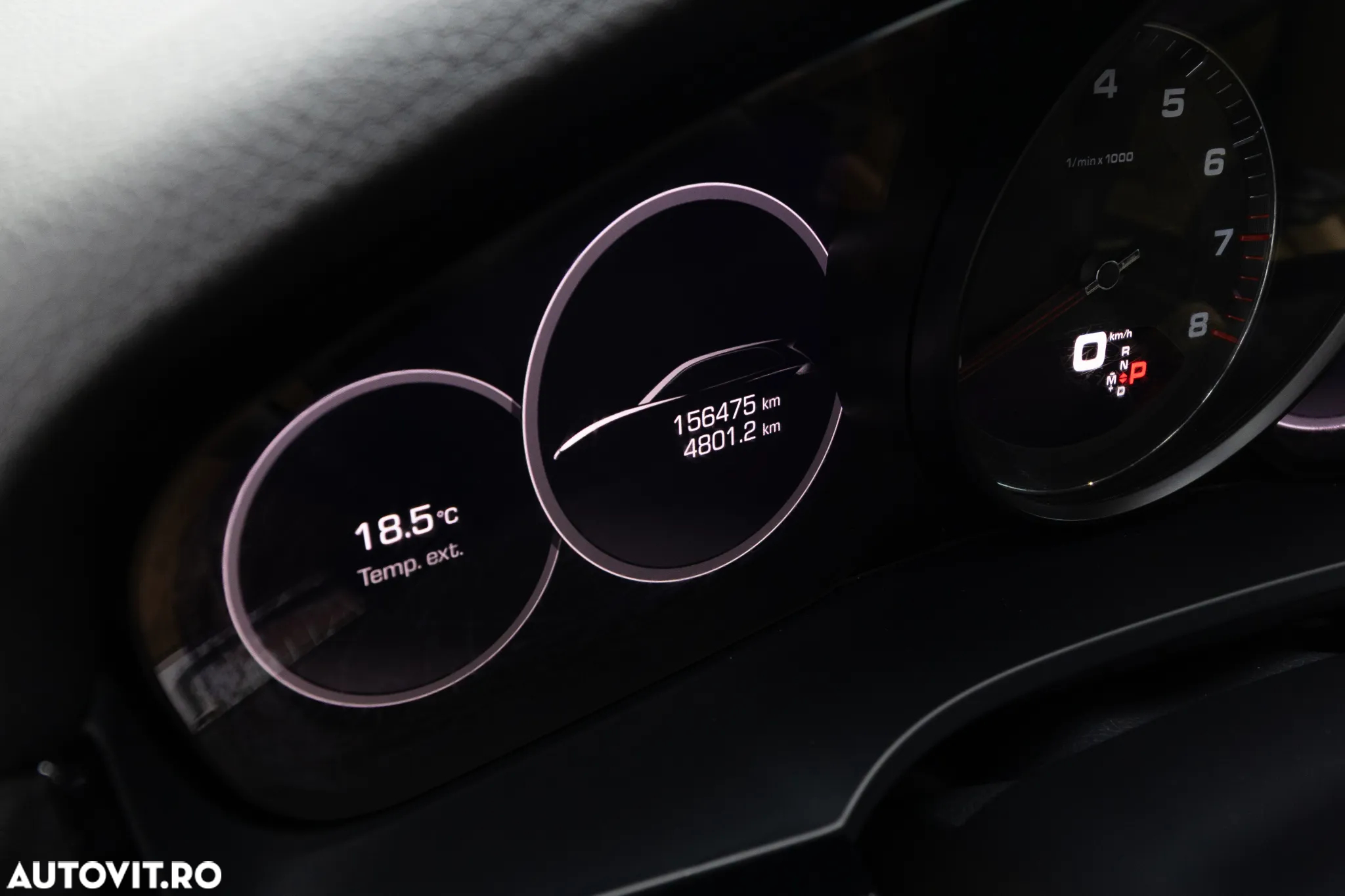 Porsche Cayenne S - 33