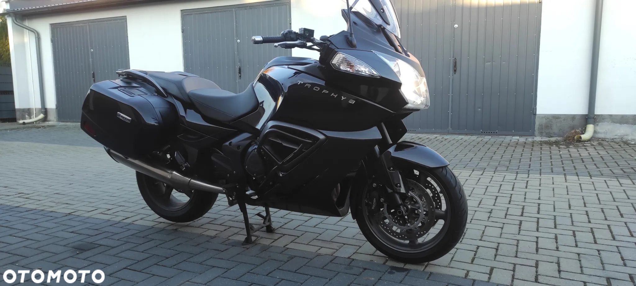 Triumph Trophy - 2