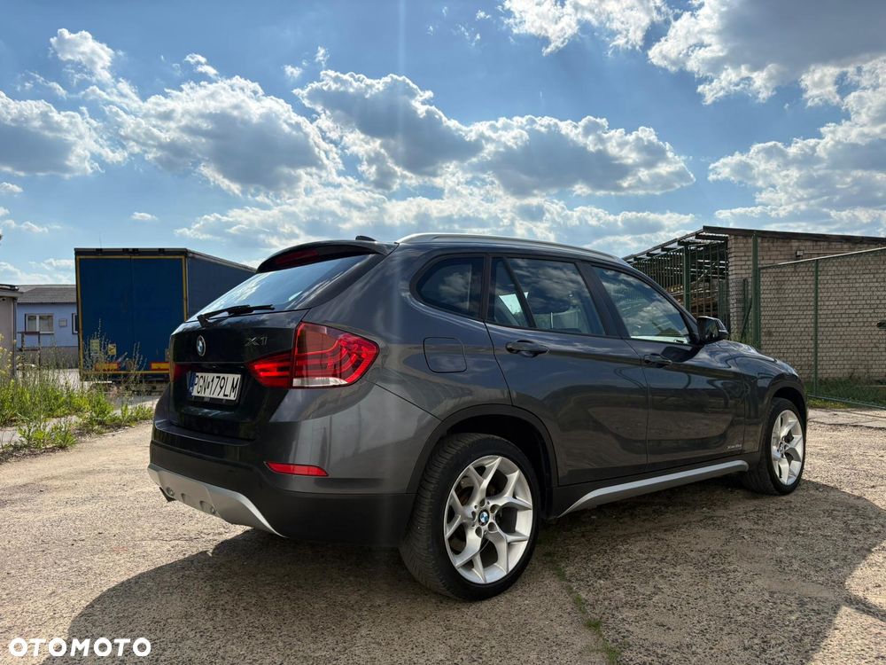 BMW X1 xDrive18d - 5