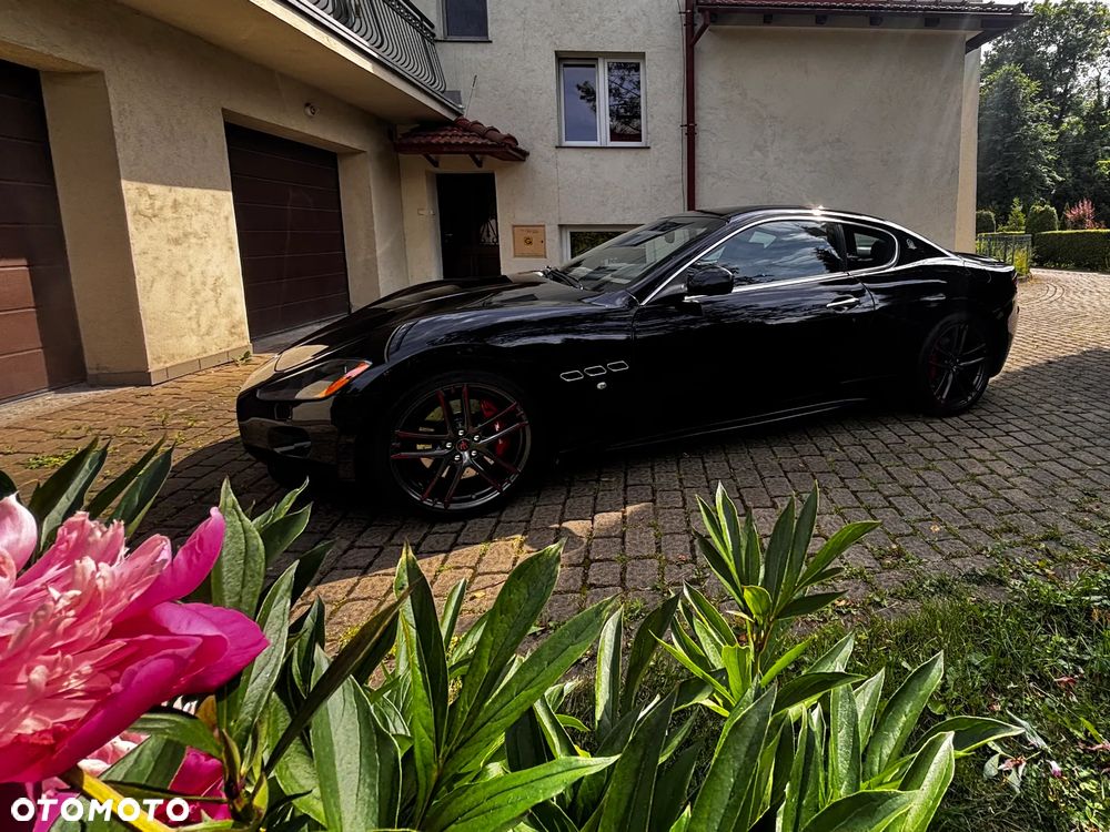 Maserati GranTurismo S - 1