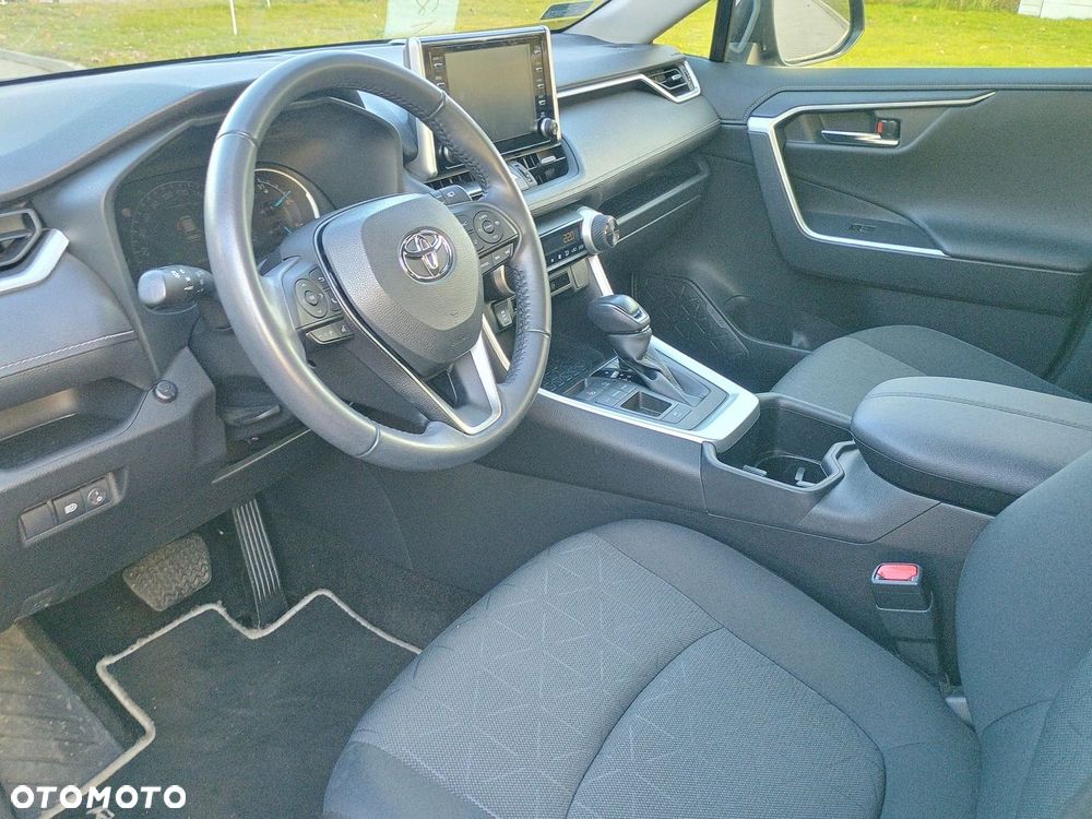 Toyota RAV4 - 17