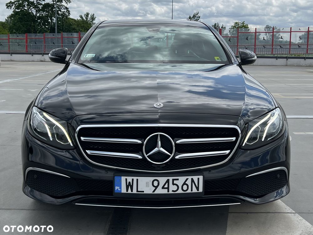 Mercedes-Benz Klasa E 200 d 9G-TRONIC - 12