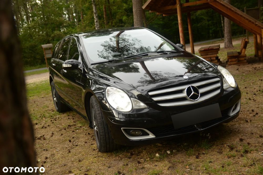 Mercedes-Benz Klasa R 500 L 4-Matic - 14
