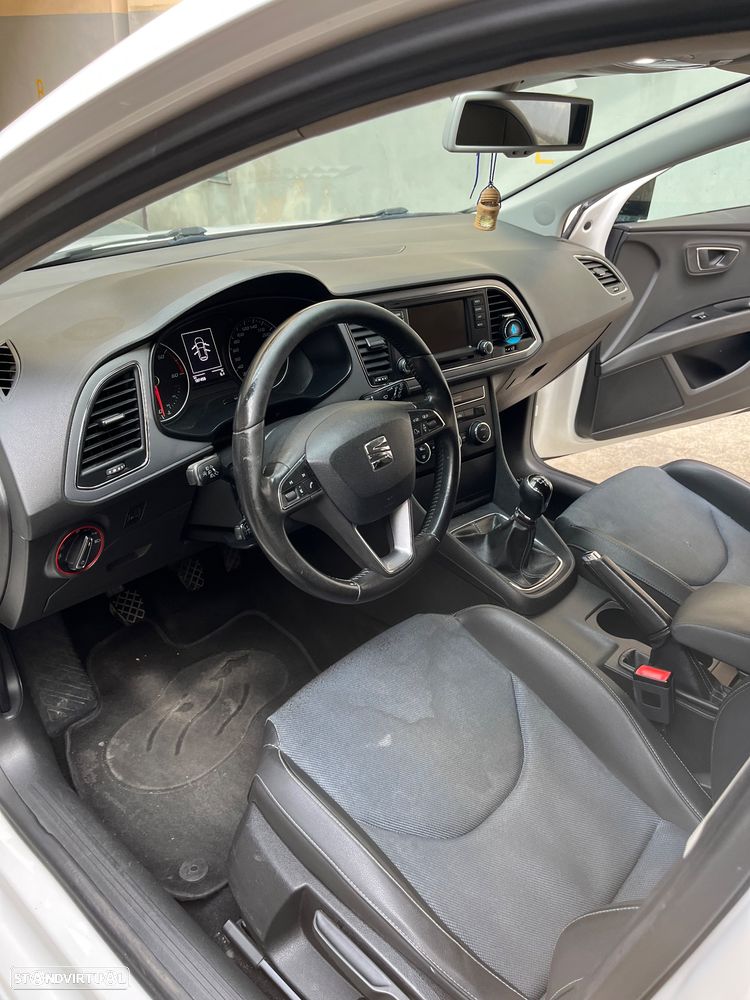 SEAT Leon 1.6 TDI DPF Ecomotive Style - 23