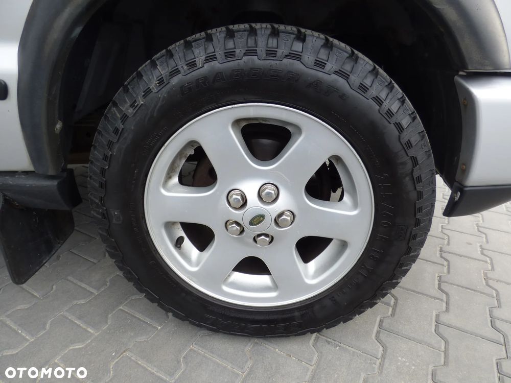 Land Rover Discovery - 9
