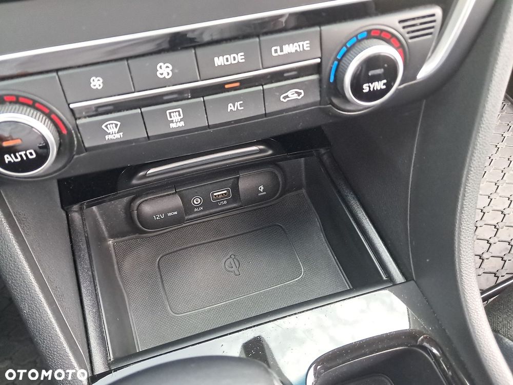 Kia Optima 1.6 T-GDI L DCT - 26