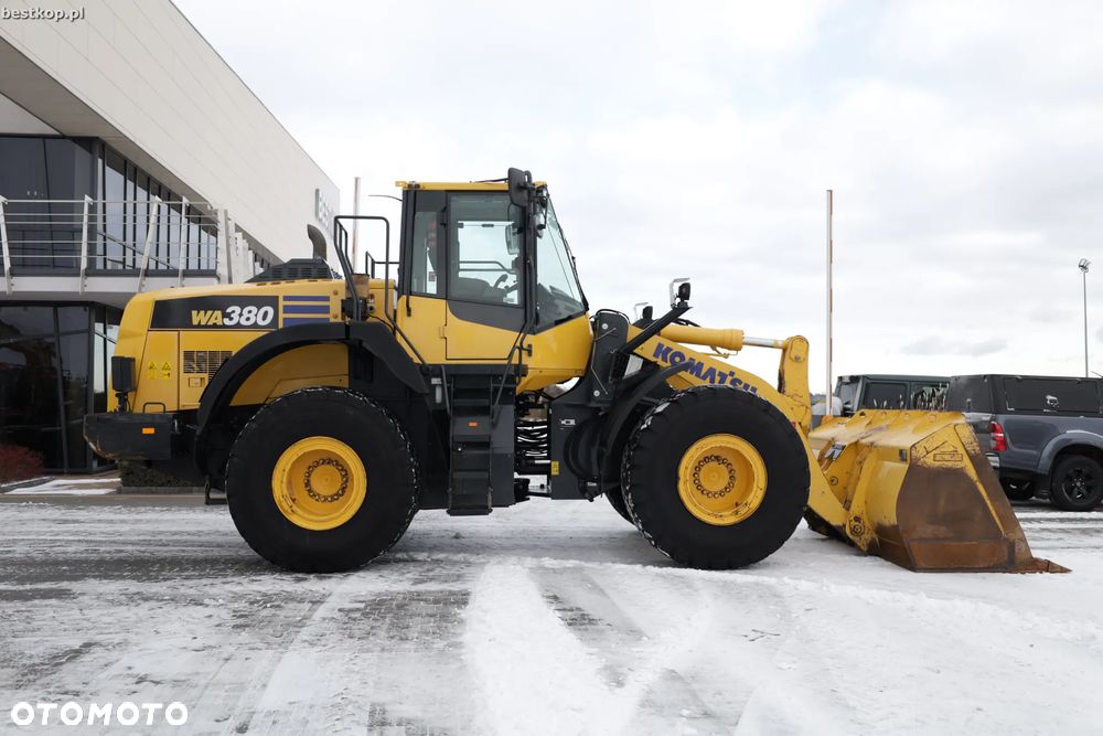Komatsu WA380-8 - 4
