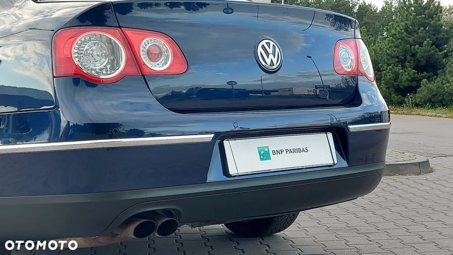 Volkswagen Passat 2.0 FSI Comfortline - 7