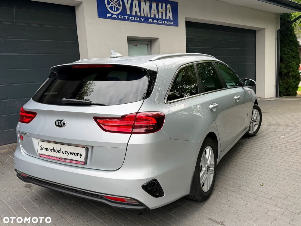 Kia Ceed 1.6 CRDi L Business Line - 12