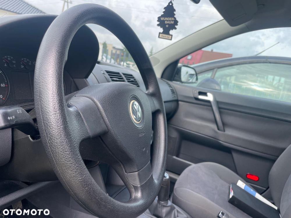 Volkswagen Polo - 6