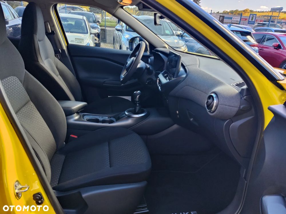 Nissan Juke 1.0 DIG-T Acenta - 19
