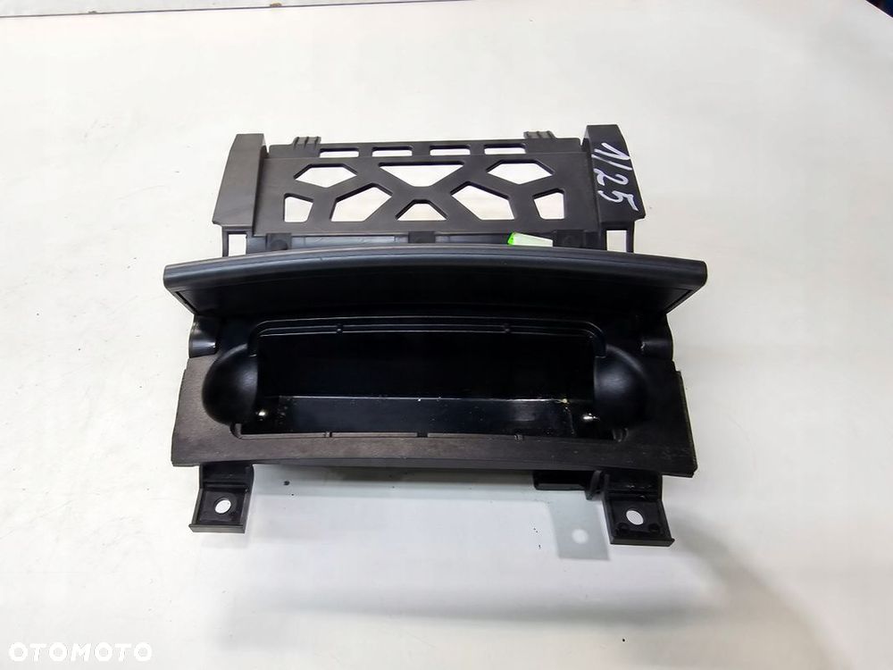 POPIELNICZKA PRZÓD AUDI A3 8P LIFT 8P0857951 - 4